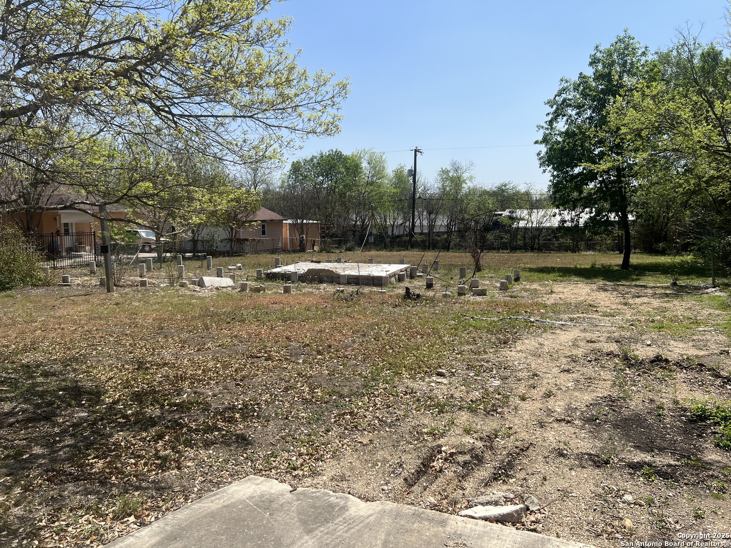 1134 Garraty Road Terrell Hills, TX 78209 - Photo 6 of 10