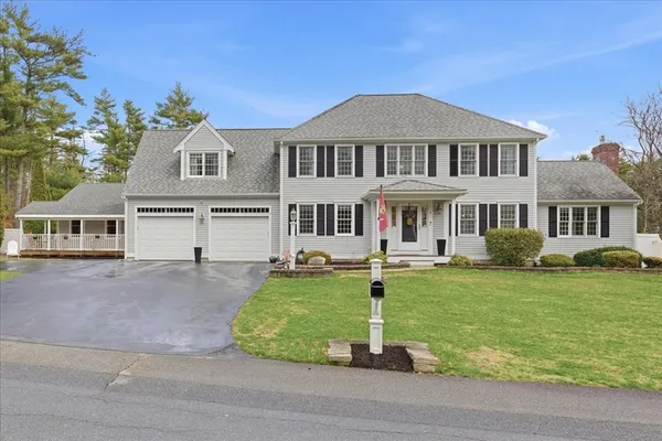 $1,275,000 | 2 Commons Drive, Carver, MA 02330