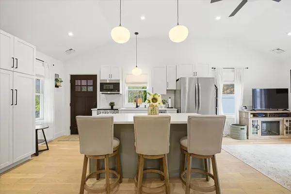 $1,275,000 | 2 Commons Drive, Carver, MA 02330