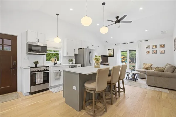 $1,275,000 | 2 Commons Drive, Carver, MA 02330