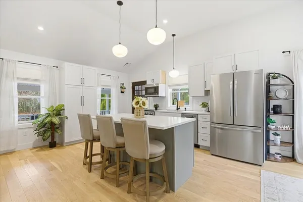 $1,275,000 | 2 Commons Drive, Carver, MA 02330