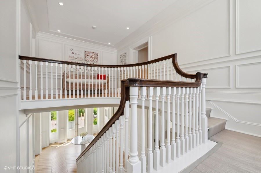 40 Woodley Road Winnetka, IL 60093 - Photo 35 of 60 a view of entryway