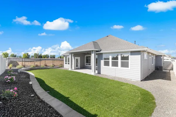 $609,900 | 9528 Green Cottage Avenue, Kuna, ID 83634