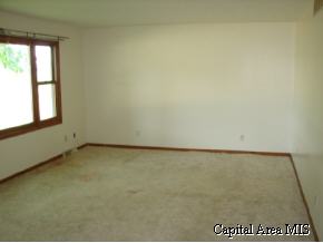 6085 Old Salem Road Springfield, IL 62711 - Photo 2 of 7 Gallery Image 2