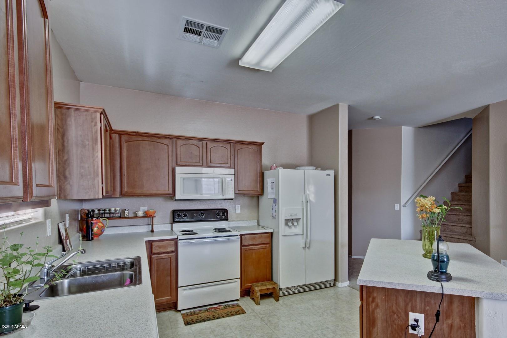 45543 West Tucker Road Maricopa, AZ 85139 - Photo 9 of 52 Kitchen