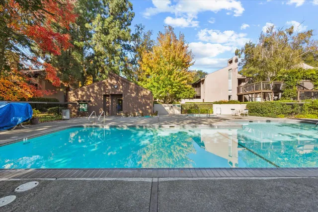 $279,000 | 608 Woodside Sierra, Unit 1, Sacramento, CA 95825