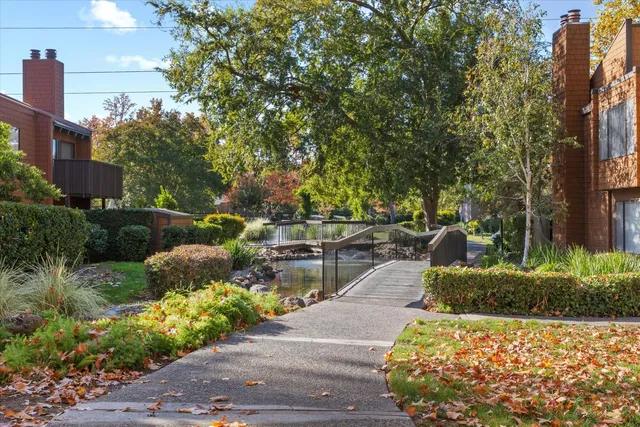 $279,000 | 608 Woodside Sierra, Unit 1, Sacramento, CA 95825