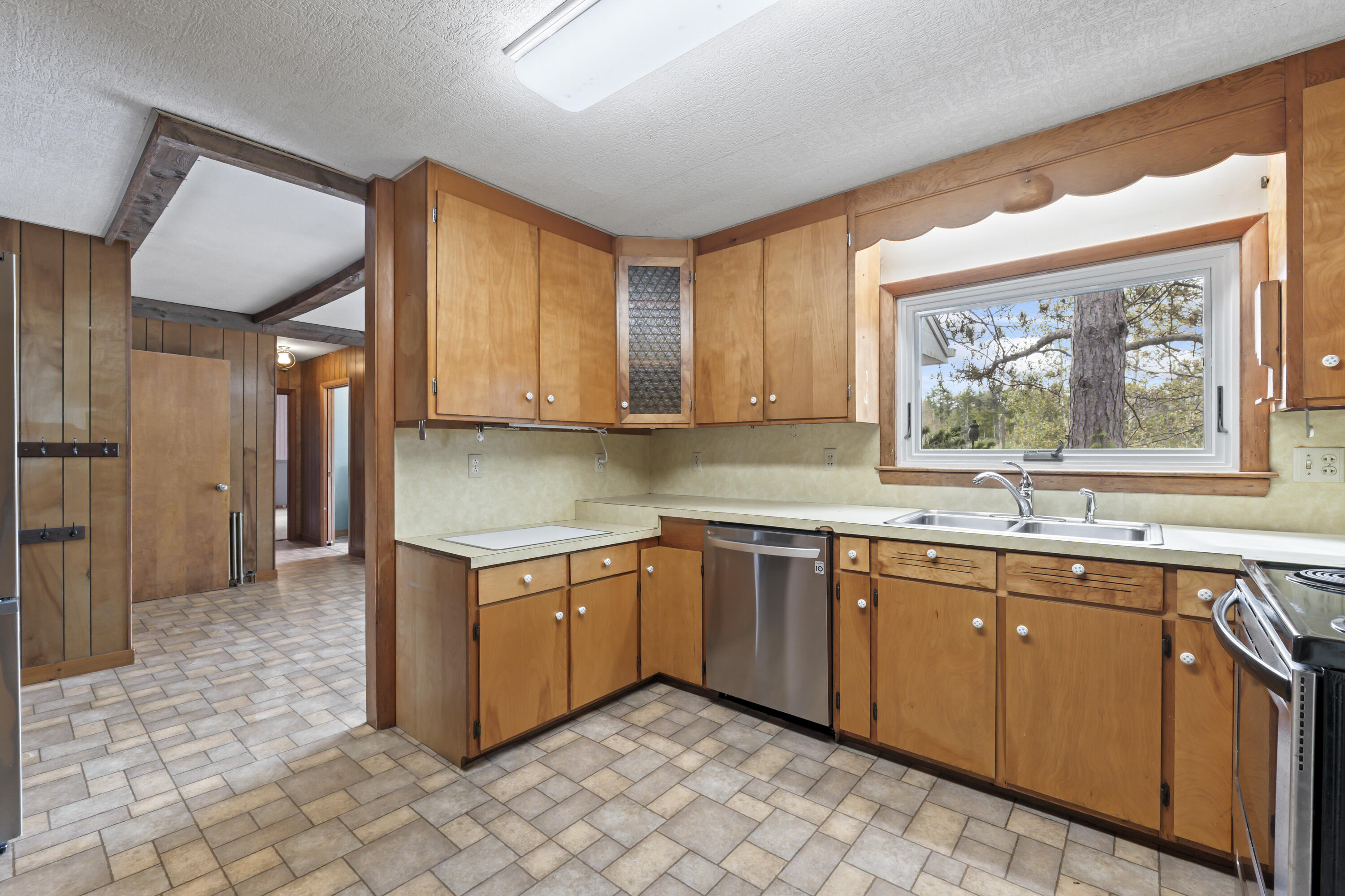 78 Beech Ridge Road York, ME 03909 - Photo 14 of 50 78 Beech Ridge Rd_126