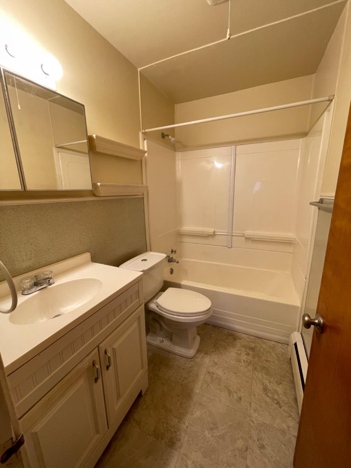 7131 Bridges Road Cincinnati, OH 45230 - Photo 13 of 25 Gallery Image 13