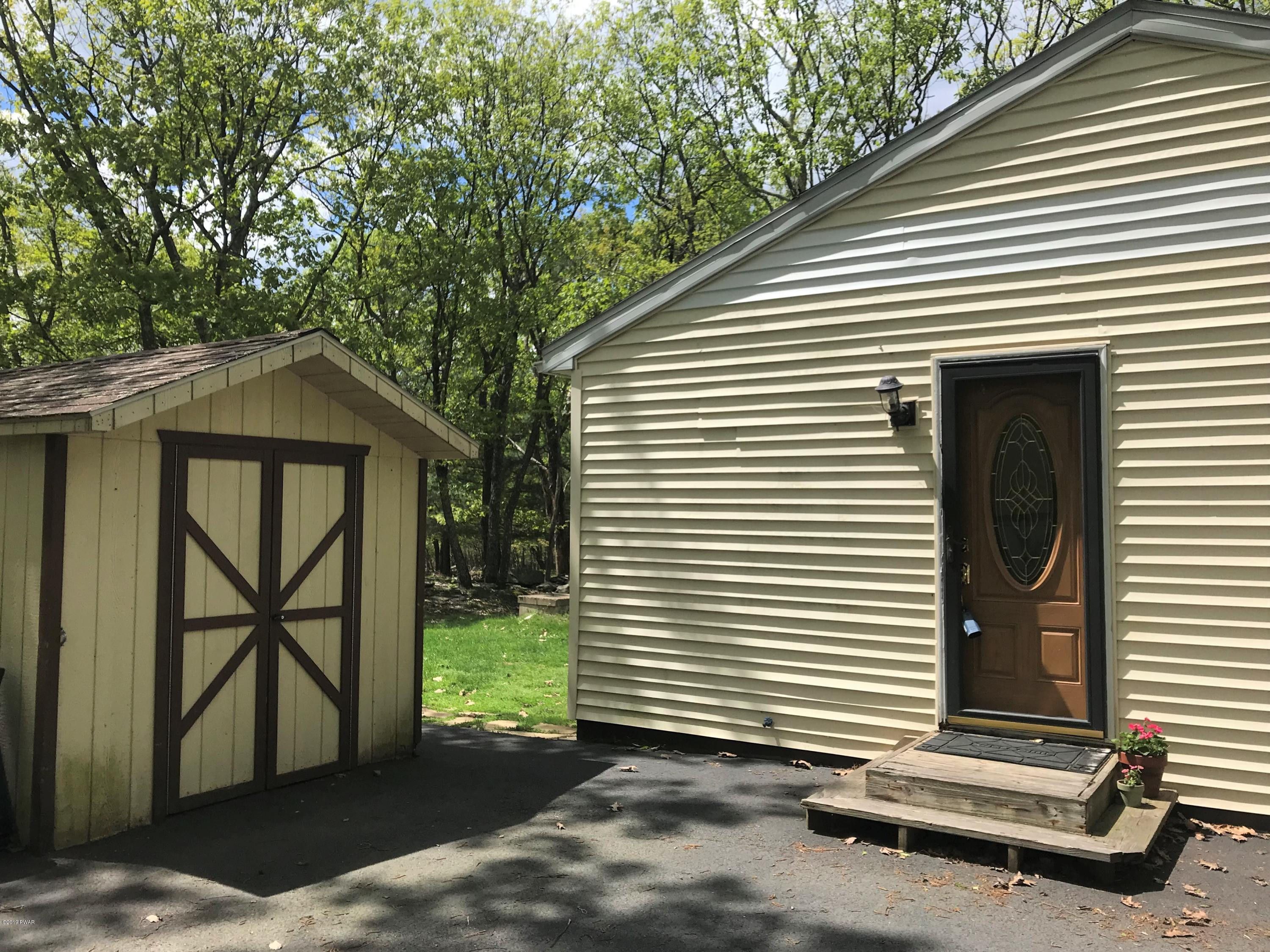 116 Keystone Drive Dingmans Ferry, PA 18328 - Photo 19 of 22