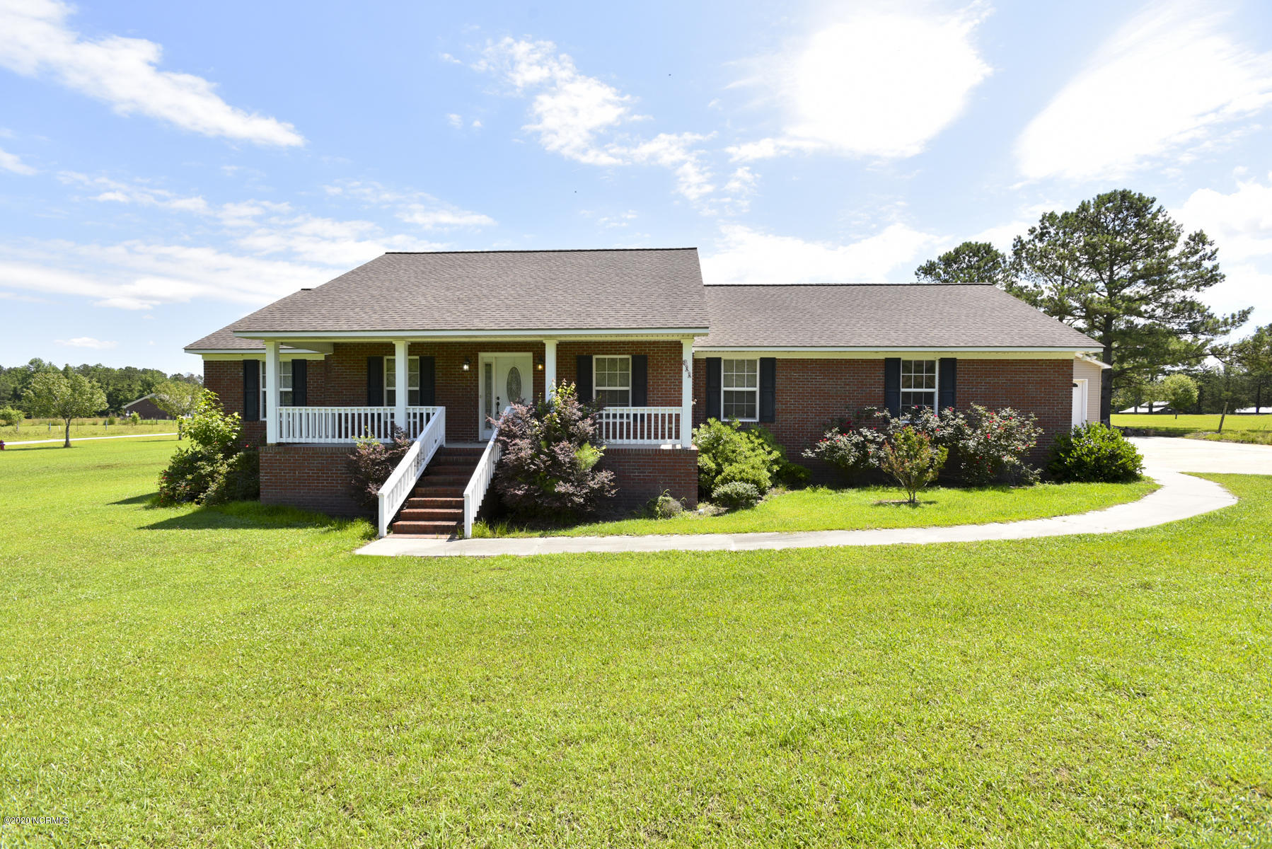 611 Fire Tower Road Richlands, NC 28574 - Photo 1 of 62 006