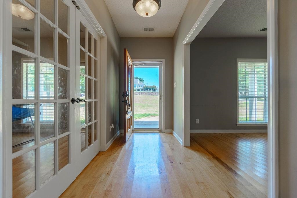 12345 Monterey Road Collierville, TN 38017 - Photo 3 of 25 Gallery Image 3