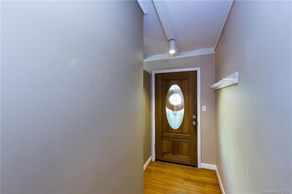 7231 Ridge Lane Road Charlotte, NC 28262 - Photo 5 of 29 Gallery Image 5