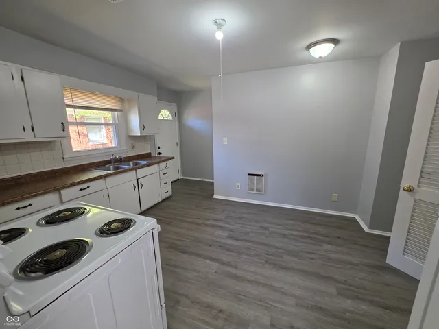 $999 | 6216 Eastridge Drive, Indianapolis, IN 46219