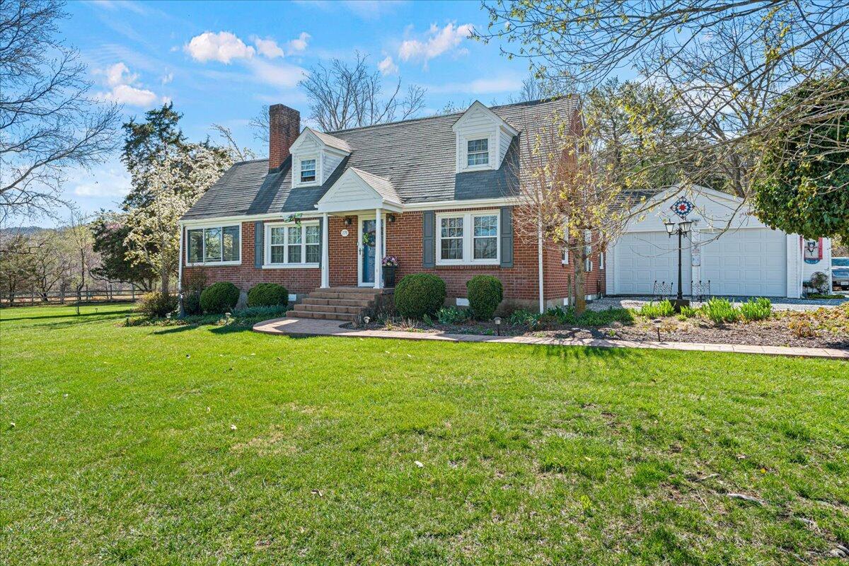779 Catawba Road Daleville, VA 24083 - Photo 3 of 56 a front view of house with yard and green space