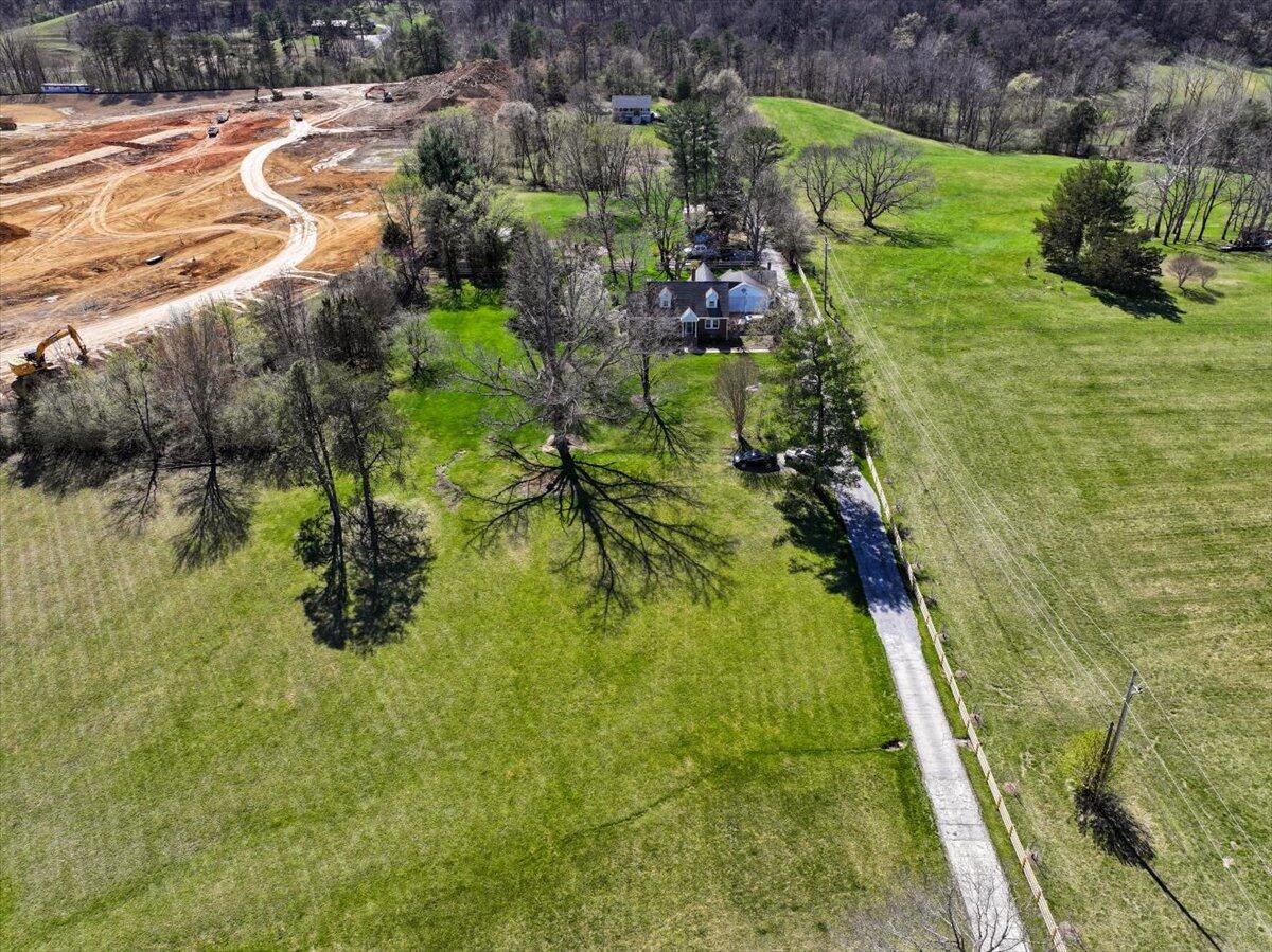 779 Catawba Road Daleville, VA 24083 - Photo 46 of 56 a view of a garden