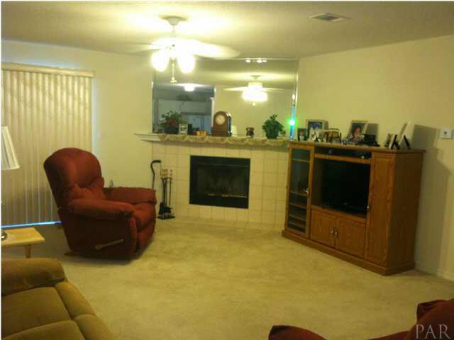 5813 Gulf Road Milton, FL 32583 - Photo 3 of 21