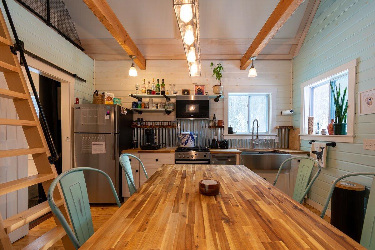 7 Flanders Road Northport, ME 04849 - Photo 4 of 23 7 Flanders-7