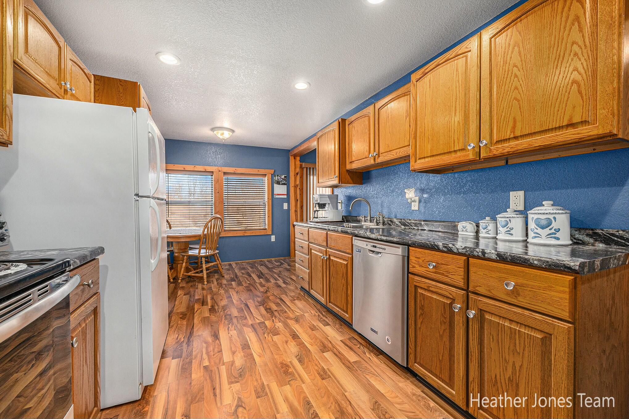 10213 South Berridge Road Greenville, MI 48838 - Photo 3 of 22 tempImagemyZXf3
