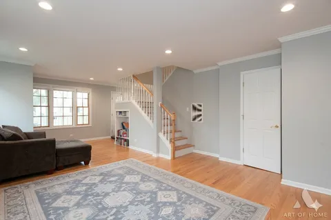 $599,999 | 3204 Owl Drive, Rolling Meadows, IL 60008