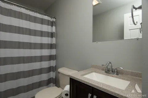 $599,999 | 3204 Owl Drive, Rolling Meadows, IL 60008