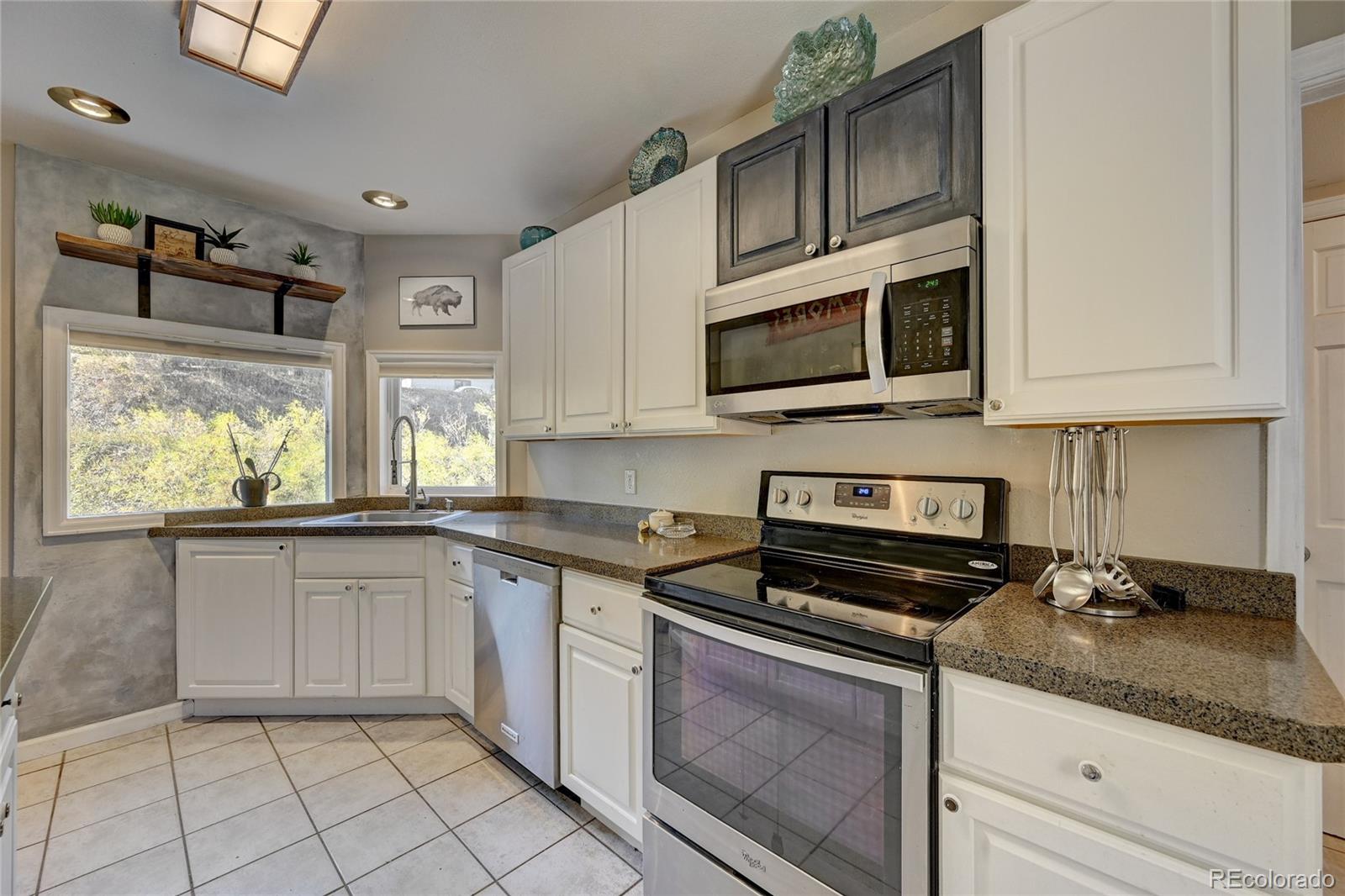 6866 South Brook Forest Road Evergreen, CO 80439 - Photo 6 of 31 Gallery Image 6