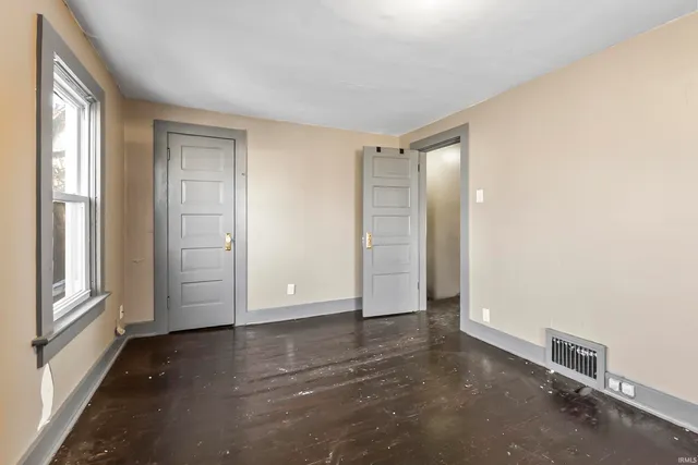 $92,900 | 1024 Eckart Street, Fort Wayne, IN 46806