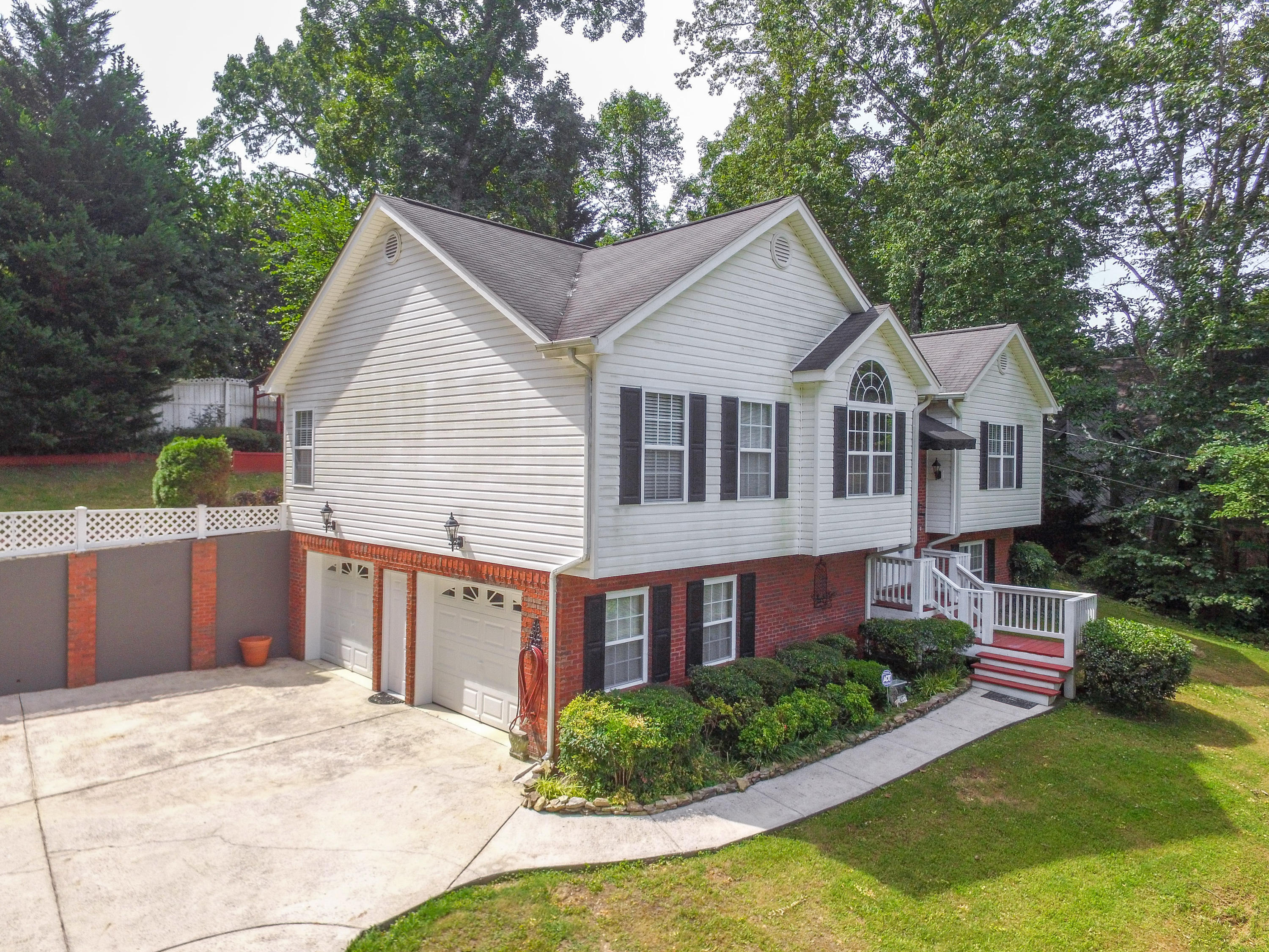 554 Akins Road Ringgold, GA 30736 - Photo 4 of 36 DJI_0314-5