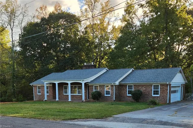 $460,000 | 246 Merry Hills Drive, High Point, NC 27262