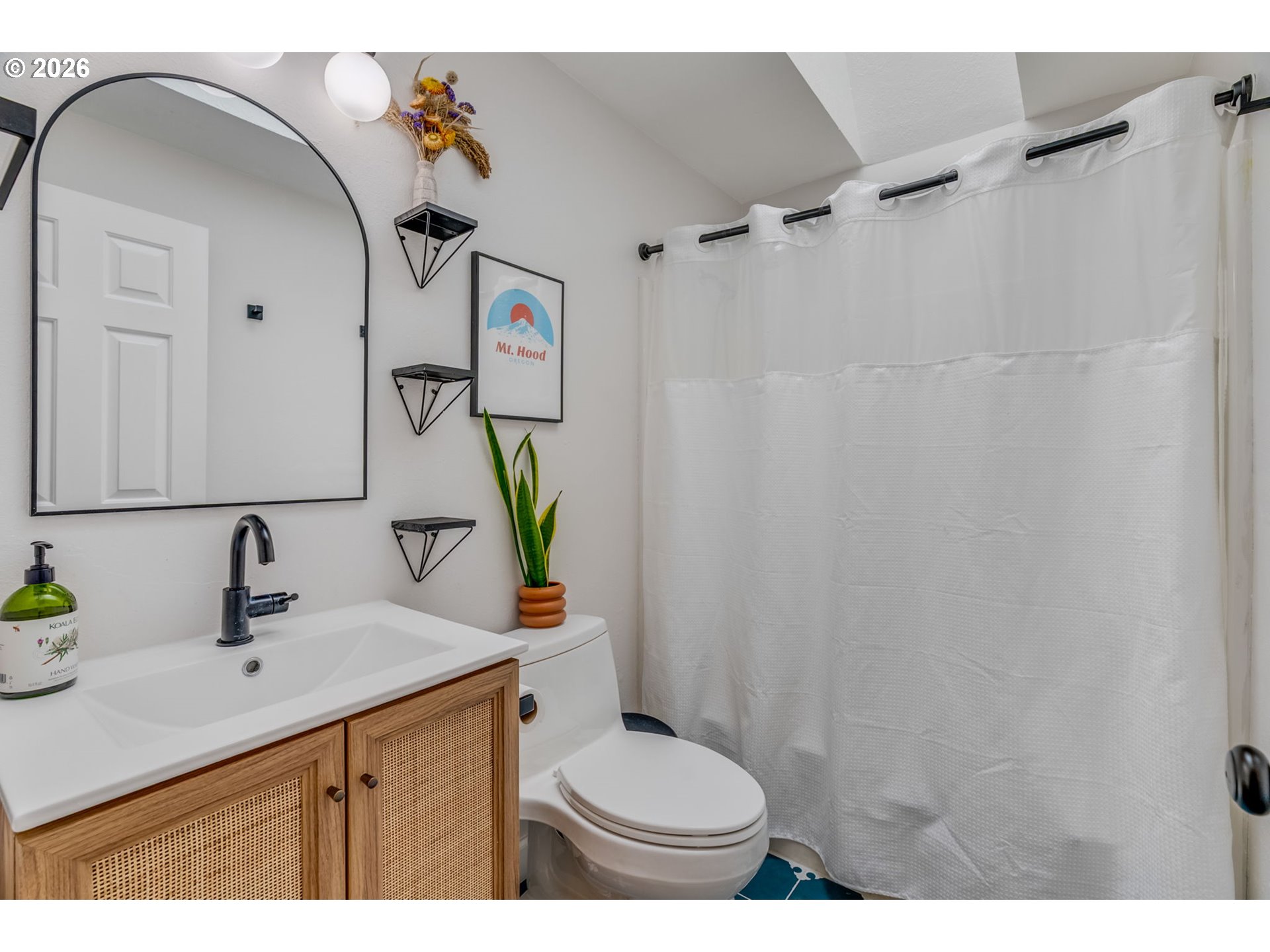 1634 Southwest Spring Garden Street Portland, OR 97219 - Photo 31 of 45 Gallery Image 31