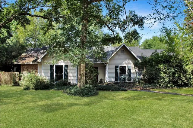 $200,000 | 12 Sleepy Hollow Lane, Slidell, LA 70458