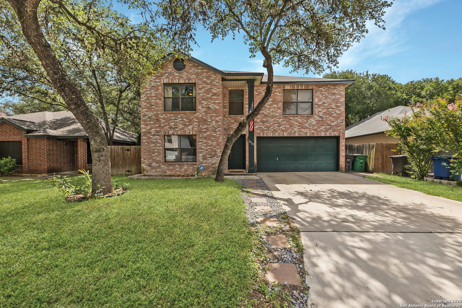 8922 Rue De Lis San Antonio, TX 78250 - Photo 2 of 22