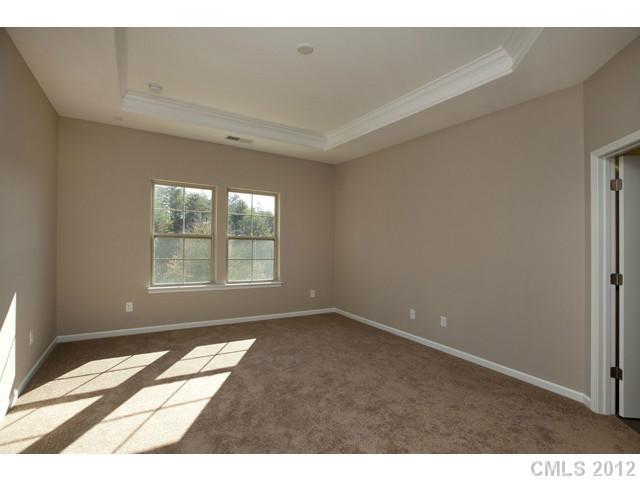 645 Reliance Court, Unit 26 Tega Cay, SC 29708 - Photo 11 of 16 Gallery Image 11
