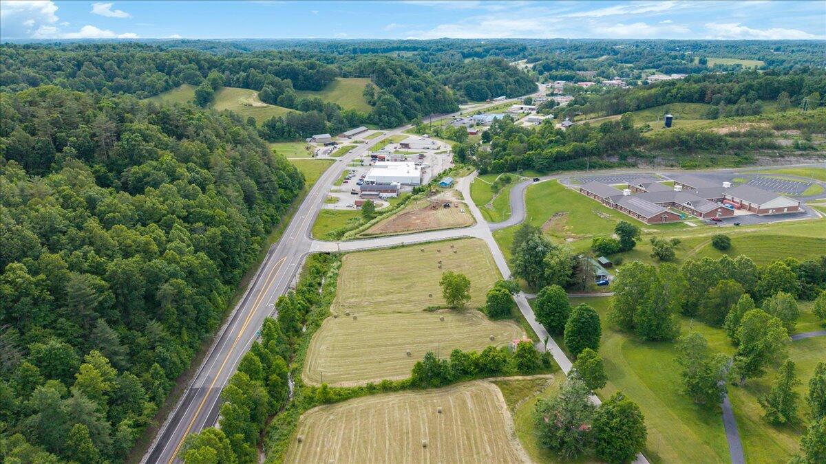 964 Campton-Baptist Road Campton, KY 41301 - Photo 4 of 16 04-DJI_20260601164908_0215_D