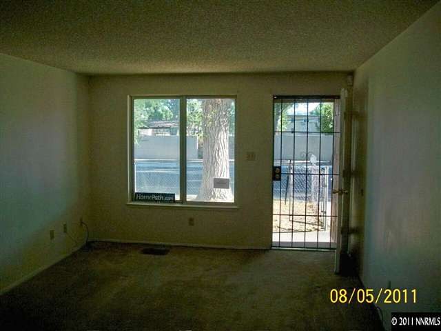 5212 Echo Avenue Reno, NV 89506 - Photo 3 of 13 Photo 3