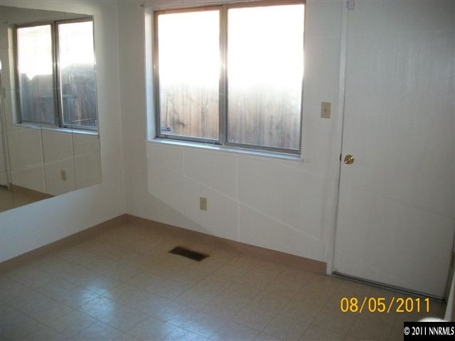5212 Echo Avenue Reno, NV 89506 - Photo 5 of 13 Photo 5