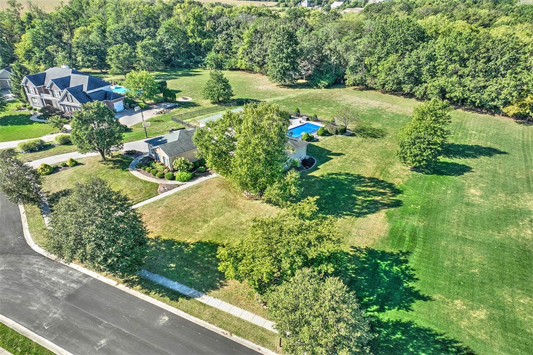 4115 Meadow Park Drive Decatur, IL 62521 - Photo 47 of 48 Gallery Image 47
