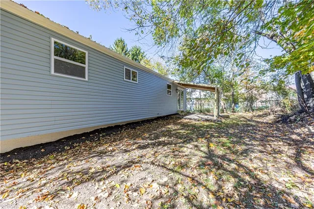 $2,100 | 476 Fielding Drive, Pittsburgh, PA 15235