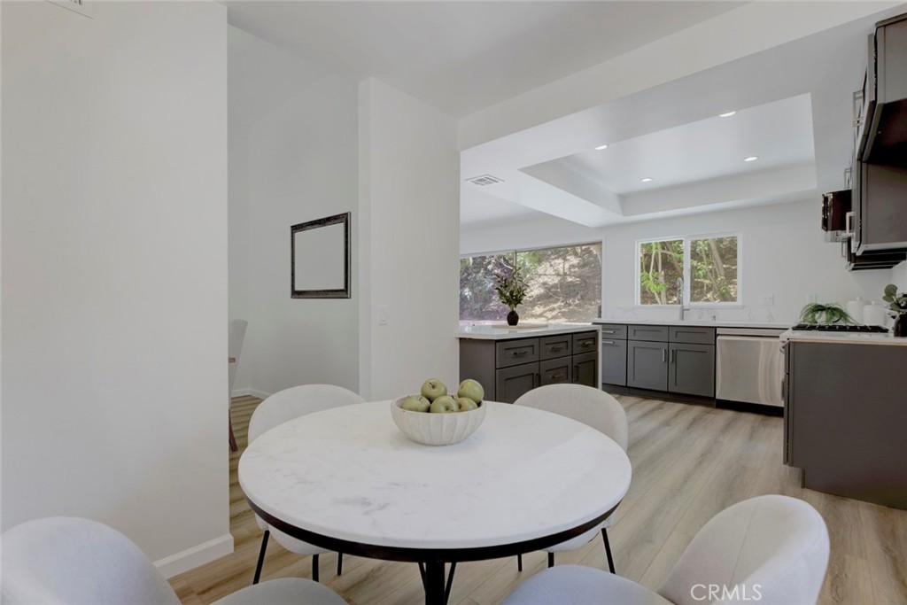 3256 North Frederic Street Burbank, CA 91504 - Photo 19 of 45 a view of a dining room with furniture and window