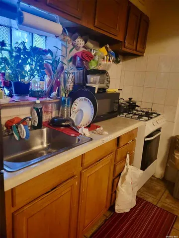 $995,000 | 95-24 42nd Avenue | Elmhurst