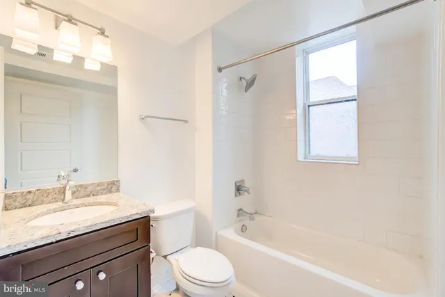 $2,000 | 1575 Spring Place Northwest, Unit 35, Washington, DC 20010
