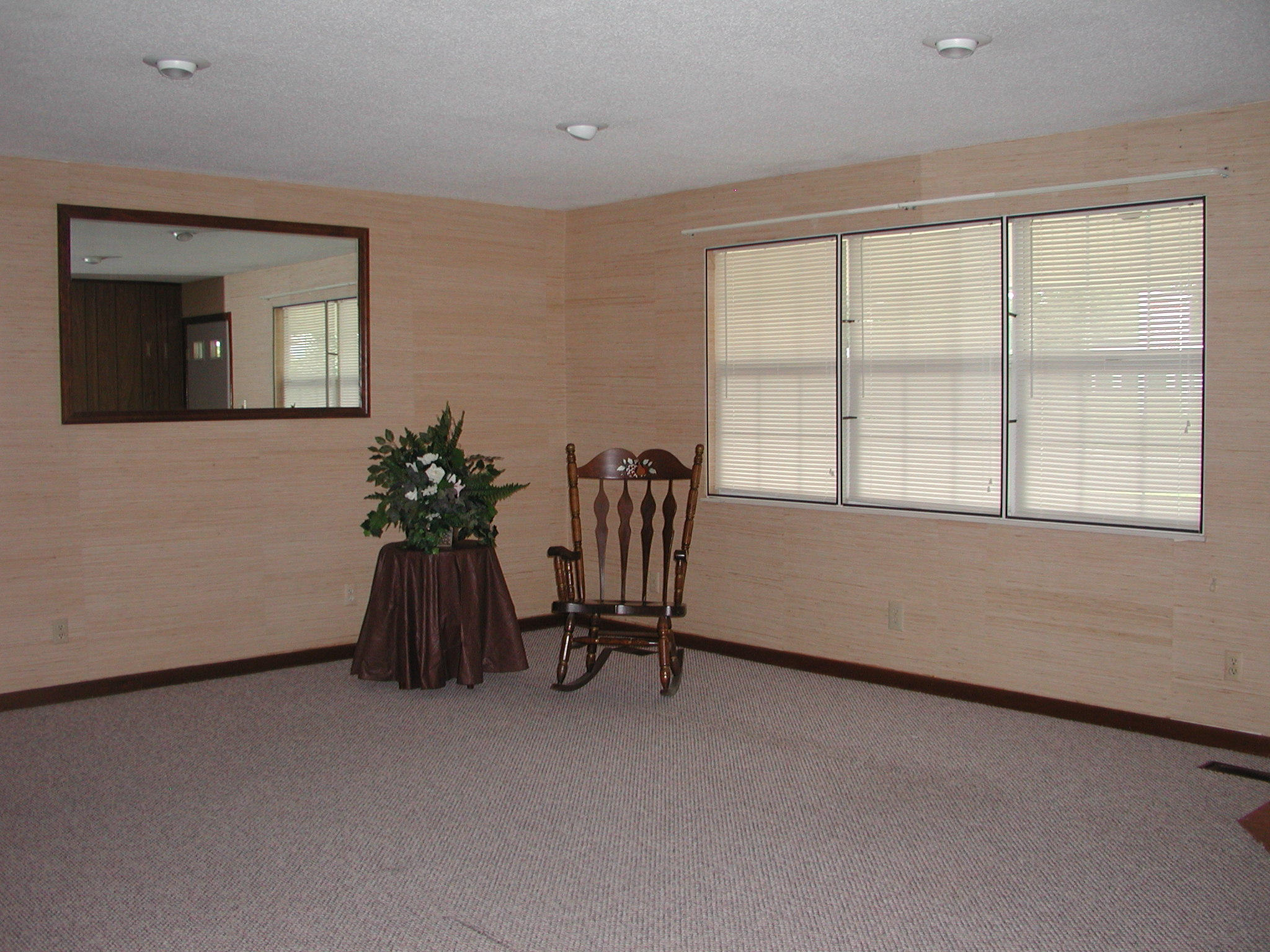 204 Doc Norton Road, Unit 1 Maryville, TN 37804 - Photo 13 of 36 Living Room