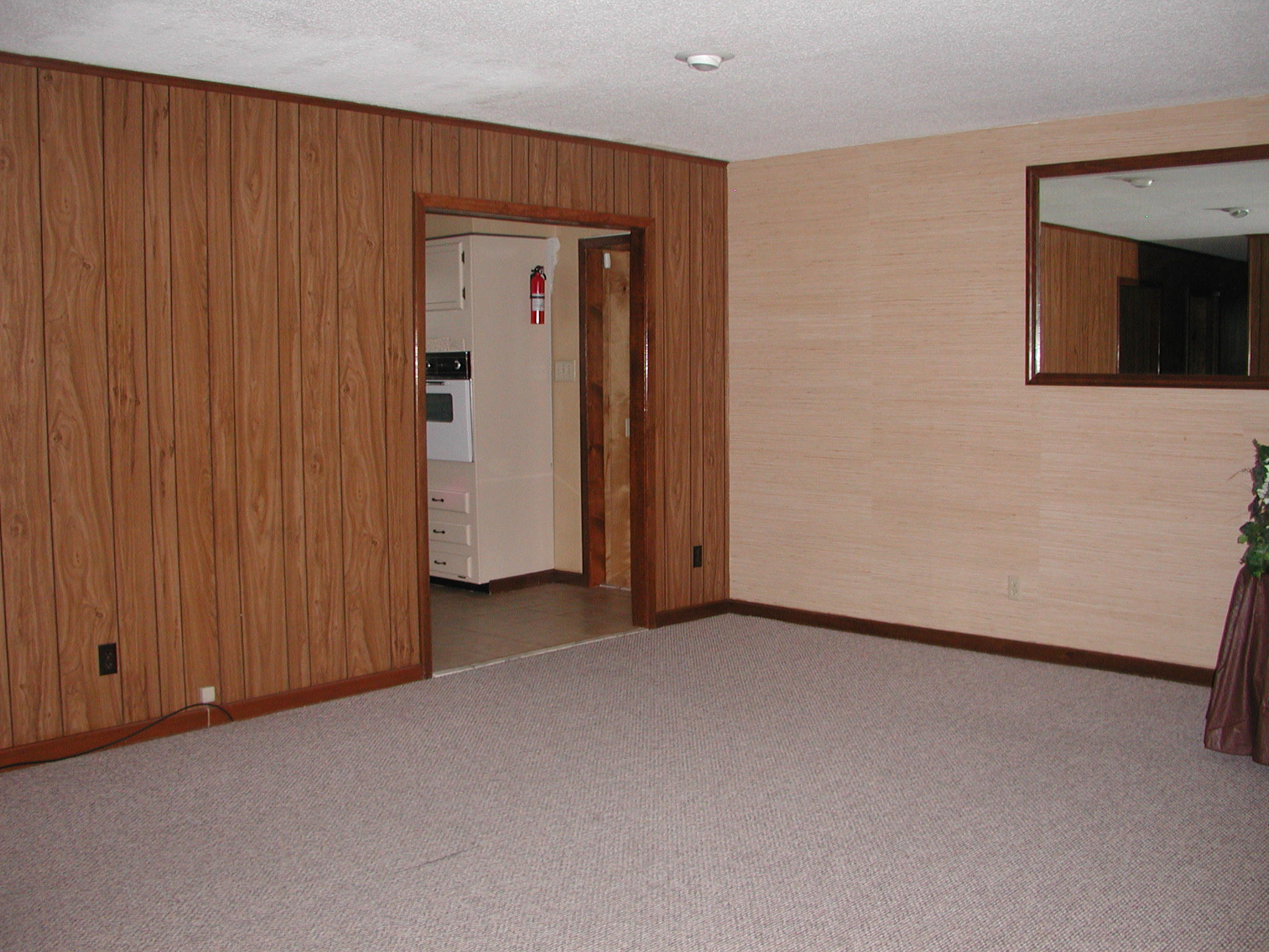 204 Doc Norton Road, Unit 1 Maryville, TN 37804 - Photo 14 of 36 Living Rm to Kitchen