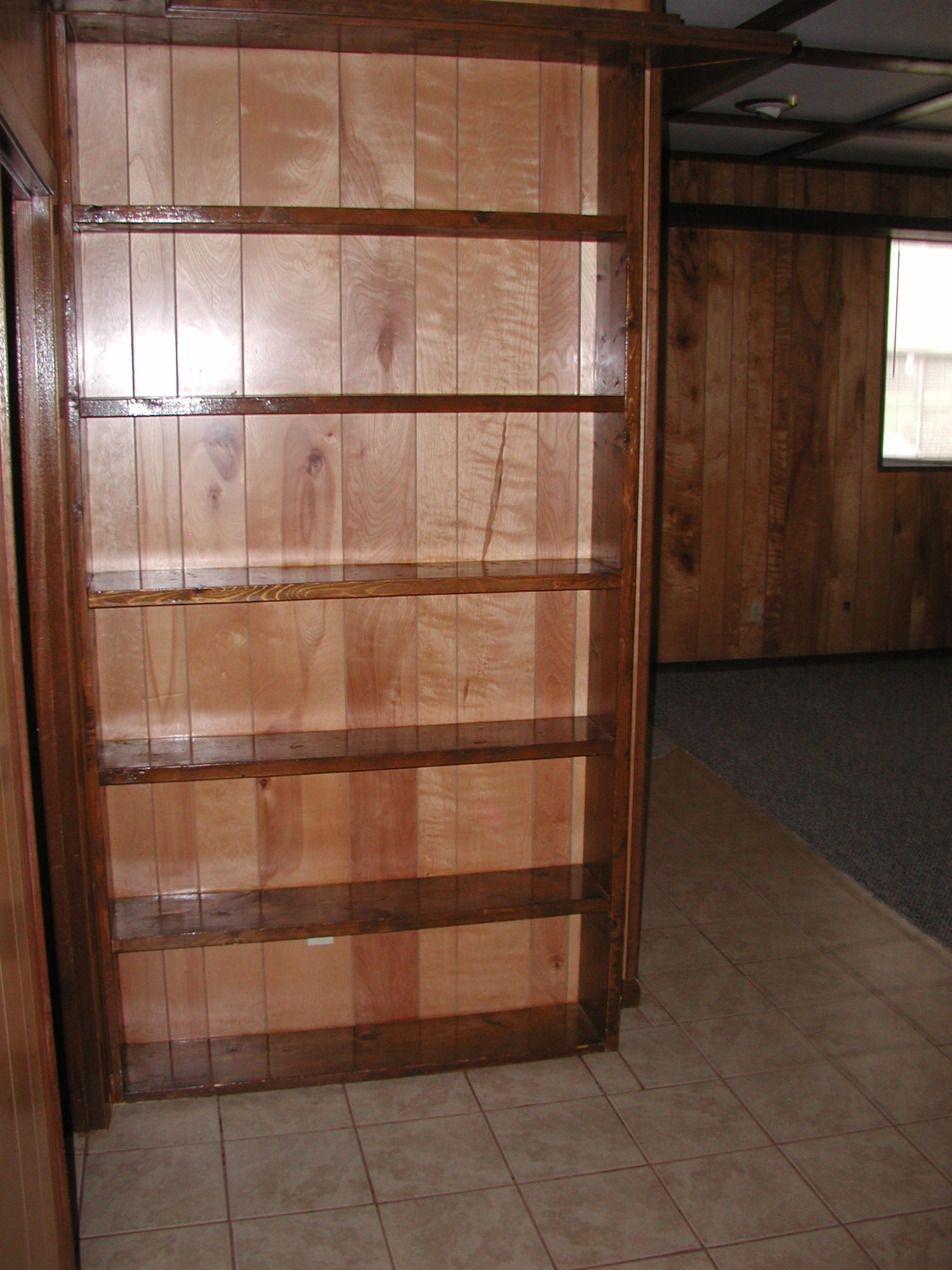 204 Doc Norton Road, Unit 1 Maryville, TN 37804 - Photo 17 of 36 Bonus Rm Built-ins