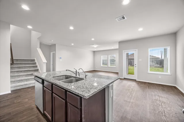 $295,000 | 23522 Wedgewood Cliff Way, Spring, TX 77373