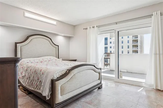 $4,795 | 4141 Bayshore Boulevard, Unit 1204, Tampa, FL 33611