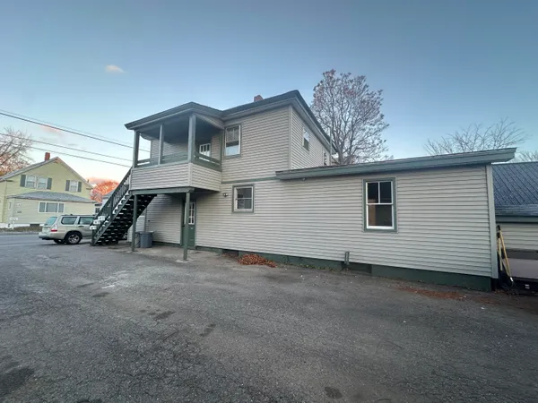 $285,000 | 99 State Street, Millinocket, ME 04462