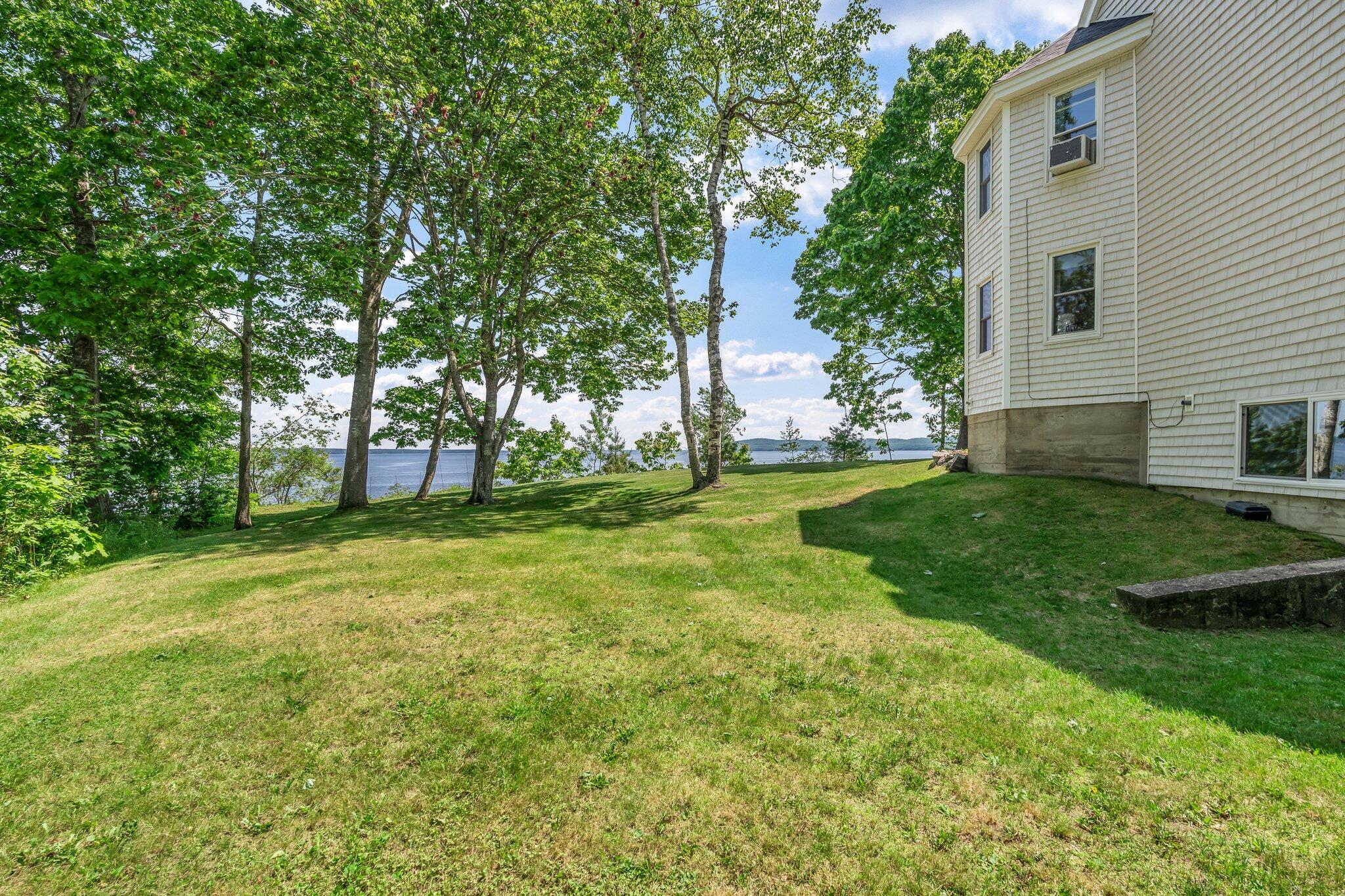 27 Highview Terrace Belfast, ME 04915 - Photo 54 of 58 33-web-or-mls-27-highview-terrace