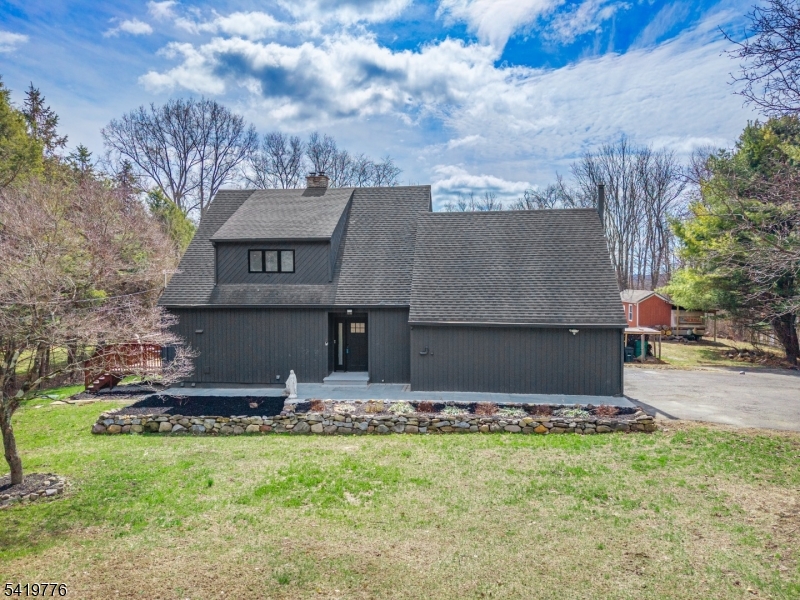 79 Clark Road Wantage, NJ 07461 - Photo 1 of 25