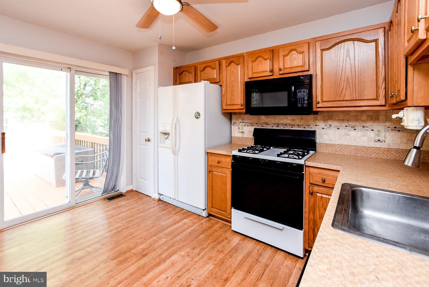 18 Maya Way Baltimore, MD 21237 - Photo 24 of 72 Kitchen